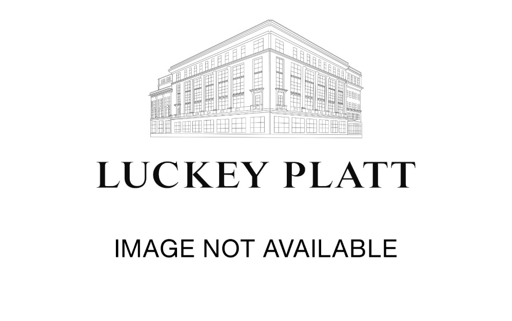 B15 - 2 bedroom floorplan layout with 1 bathroom and 1470 square feet